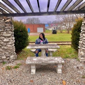 Meet your Posher, Courtney